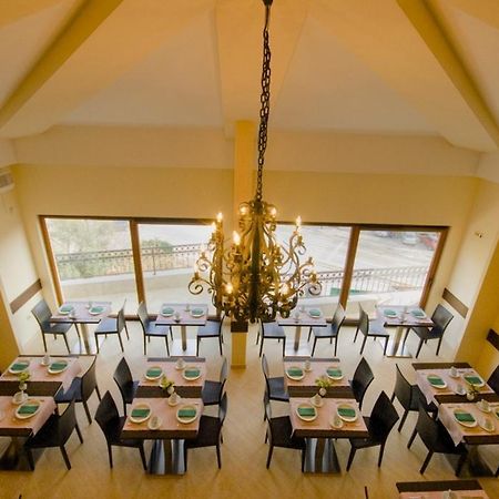 Lucic Rooms & Suites Будва Екстер'єр фото