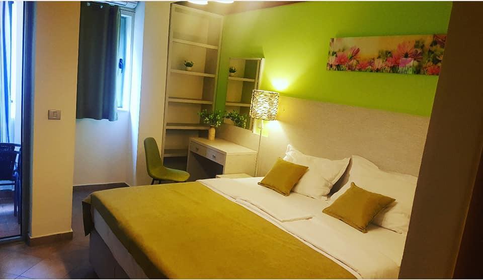 Lucic Rooms & Suites Будва Екстер'єр фото